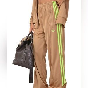 adidas size S Adicolor Classic Firebird Loose Track Pants Cardboard/Signal Green